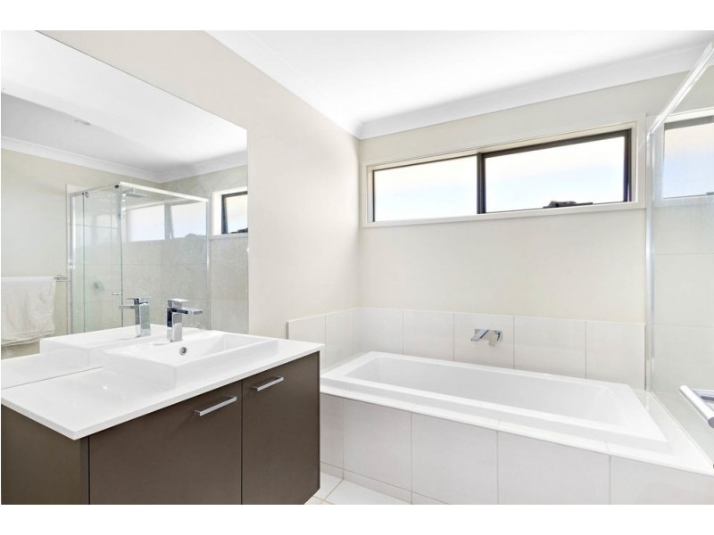 25 Comet Circuit, Warner QLD 4500