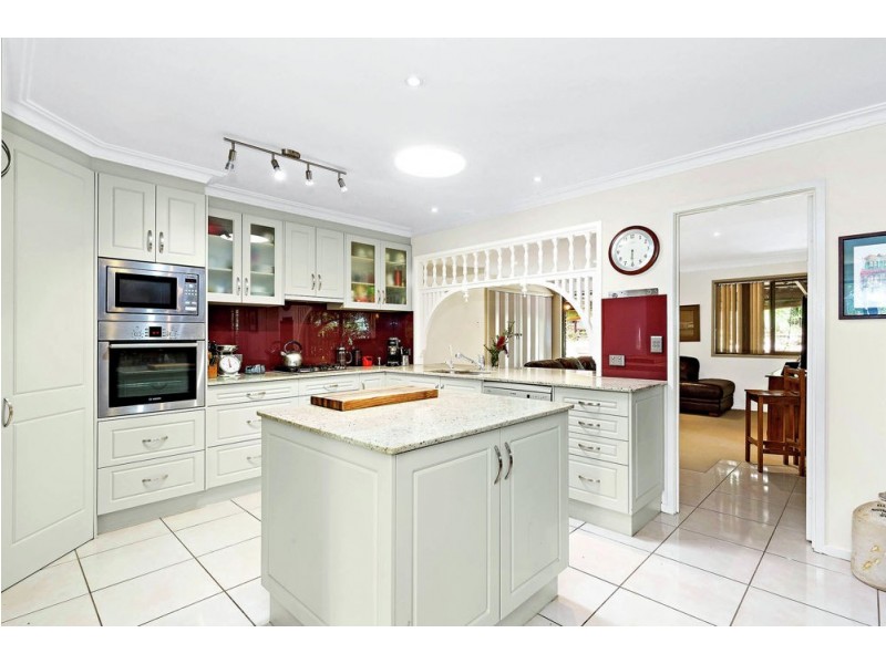 9 Brittainy Street, Petrie QLD 4502