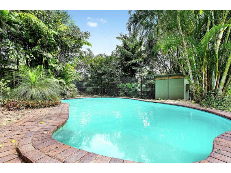 9 Brittainy Street, Petrie QLD 4502