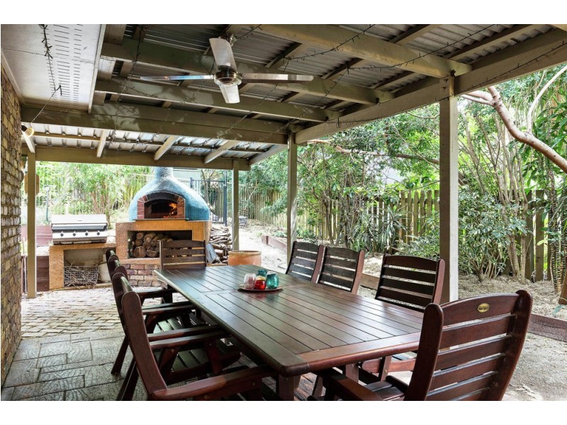 9 Brittainy Street, Petrie QLD 4502