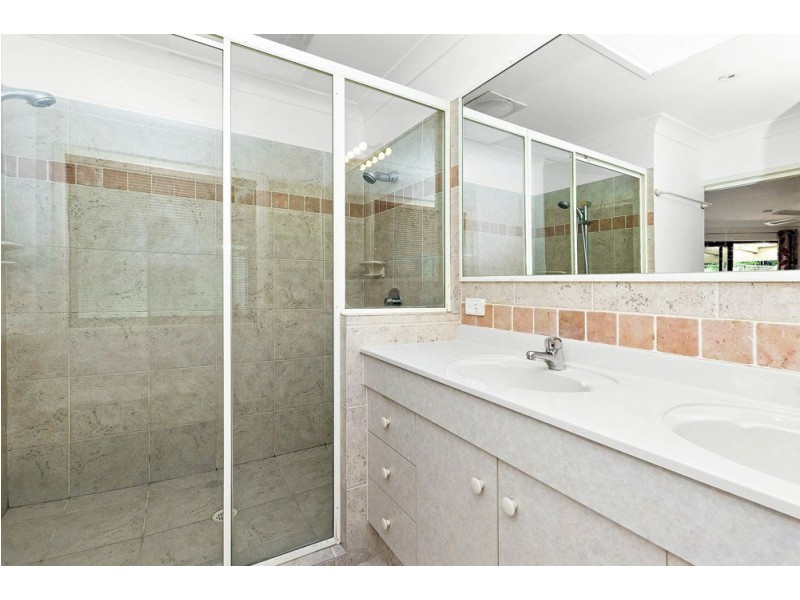 9 Brittainy Street, Petrie QLD 4502