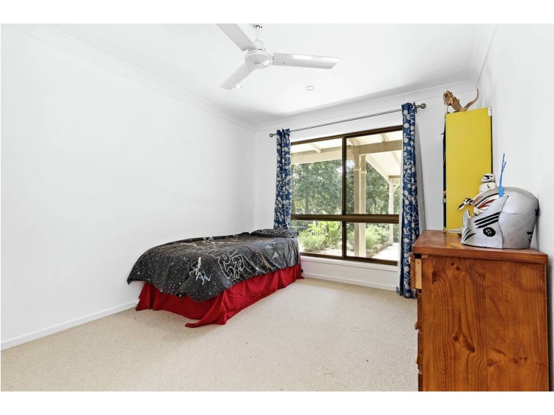 9 Brittainy Street, Petrie QLD 4502