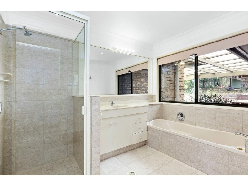 9 Brittainy Street, Petrie QLD 4502