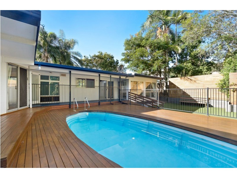 15 Whiteside Road, Whiteside QLD 4503