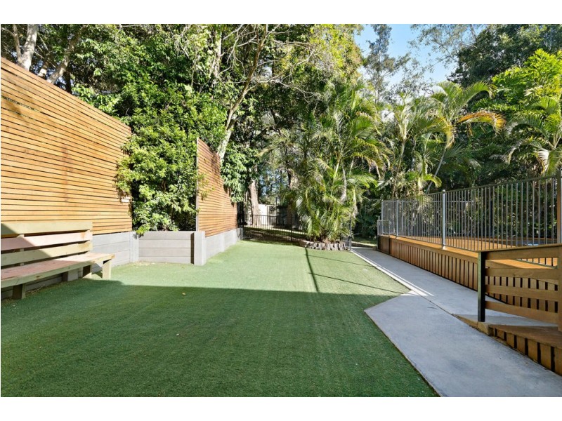 15 Whiteside Road, Whiteside QLD 4503