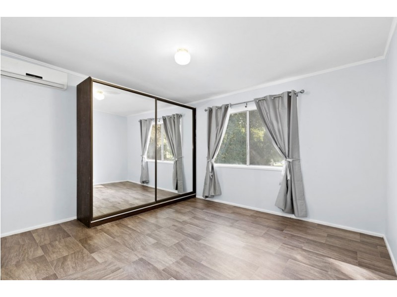 15 Whiteside Road, Whiteside QLD 4503