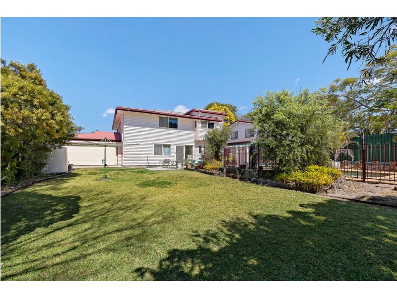 16 Hellen Street, Bald Hills QLD 4036