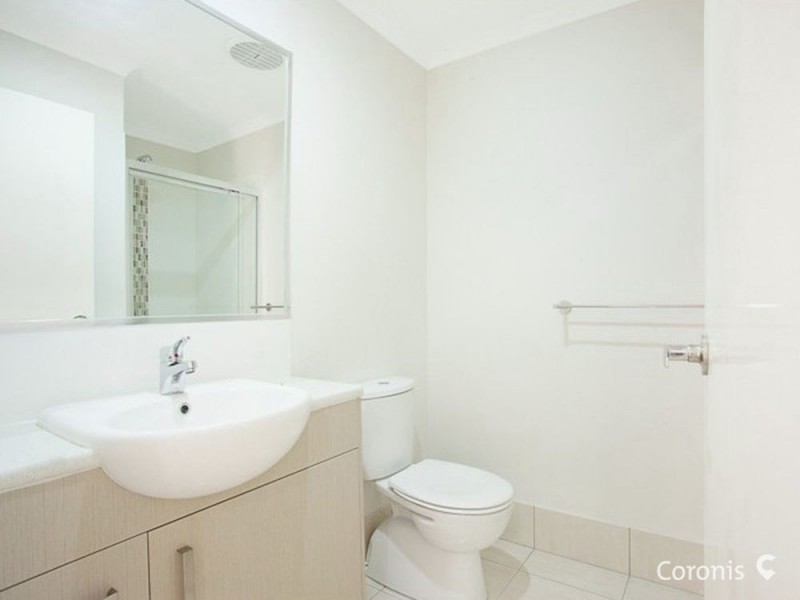 2/25 Fern Parade, Griffin QLD 4503