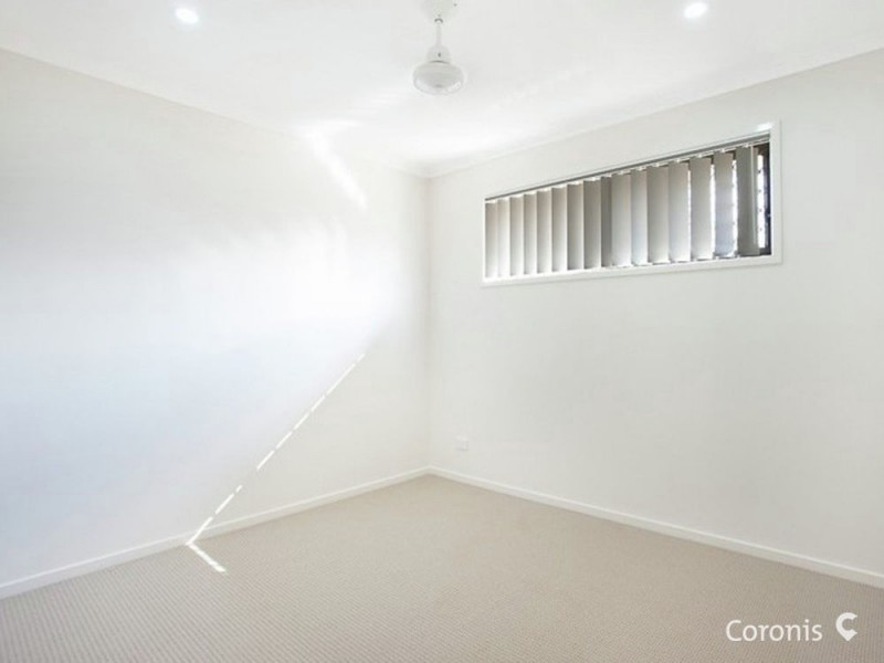 2/25 Fern Parade, Griffin QLD 4503