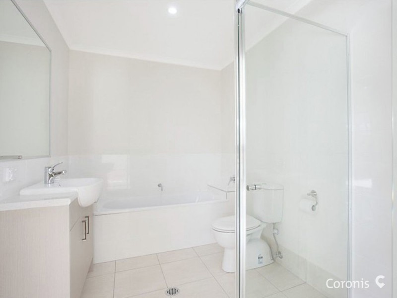 2/25 Fern Parade, Griffin QLD 4503