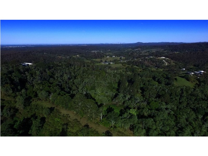 561 Clear Mountain Road, Clear Mountain QLD 4500