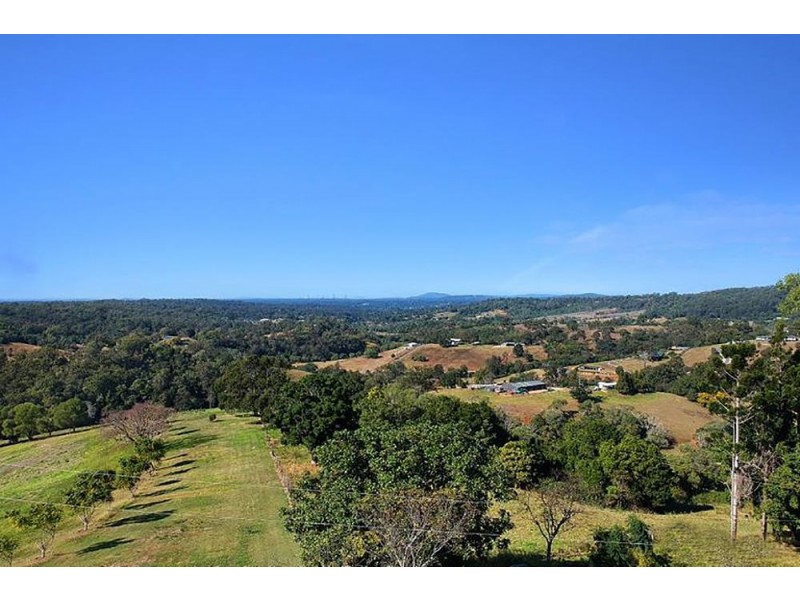 561 Clear Mountain Road, Clear Mountain QLD 4500