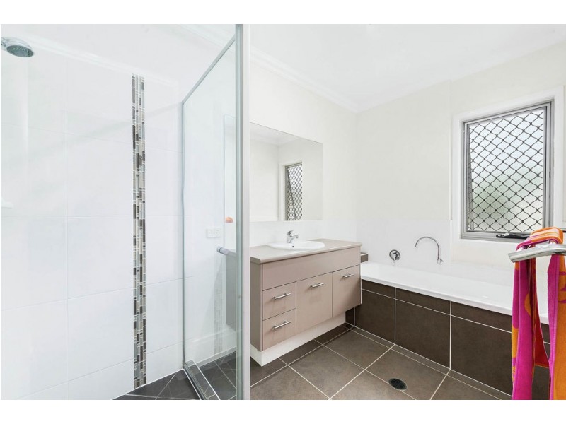 16 Michael David Drive, Warner QLD 4500