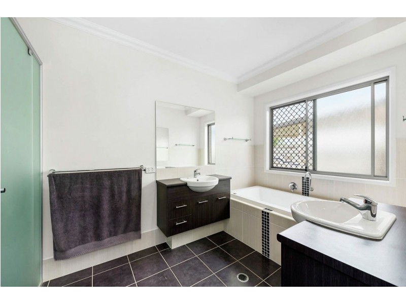 16 Michael David Drive, Warner QLD 4500