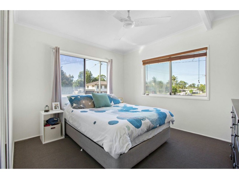 8 Paul Street, Kallangur QLD 4503