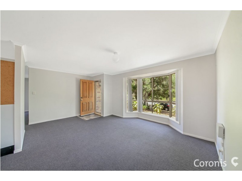 10 Falcon Court, Kallangur QLD 4503