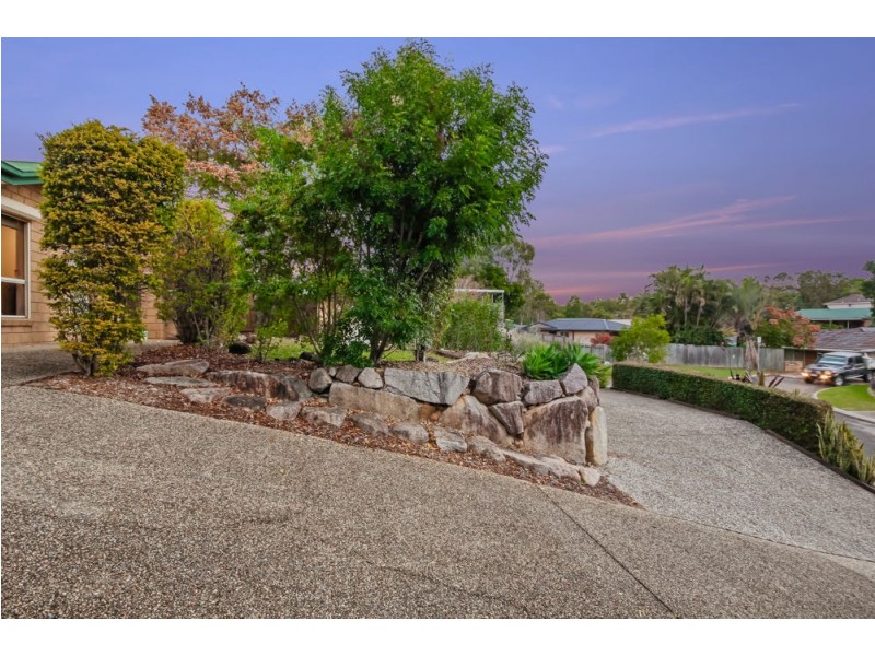 3 Avandel Court, Eatons Hill QLD 4037