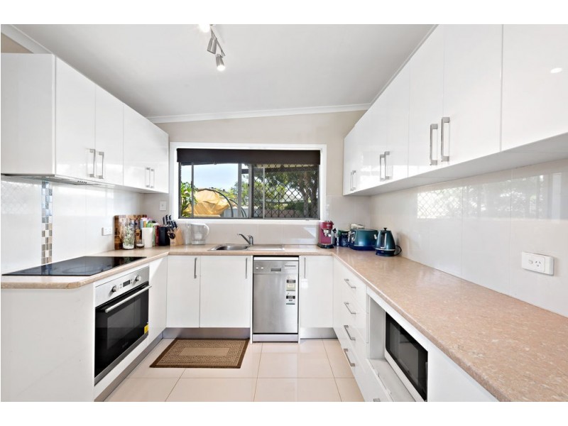 21 Bateman Street, Strathpine QLD 4500