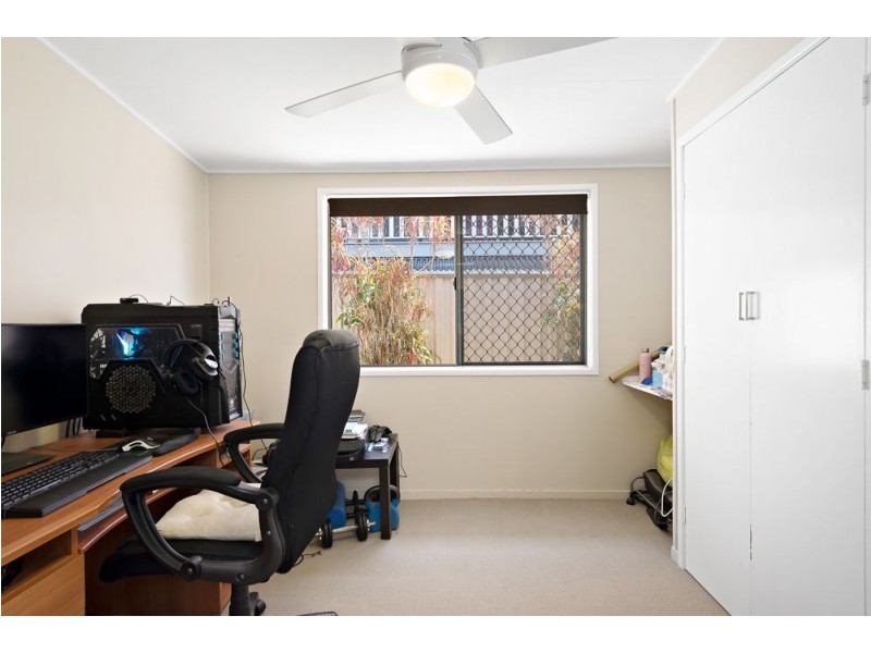 21 Bateman Street, Strathpine QLD 4500