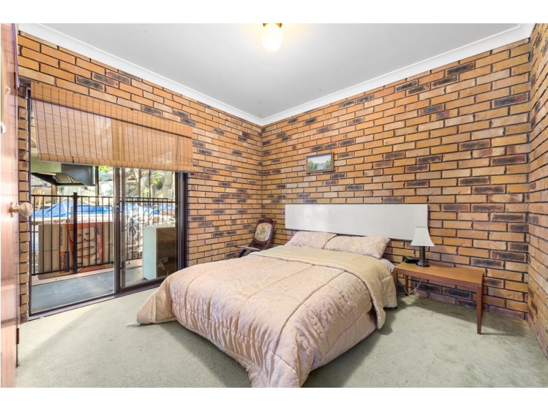 31 Branch Creek Road, Clear Mountain QLD 4500