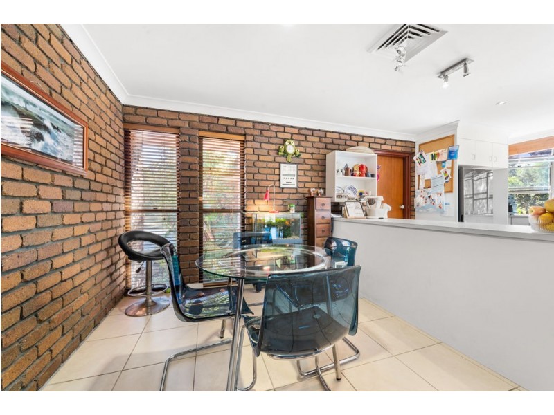 31 Branch Creek Road, Clear Mountain QLD 4500