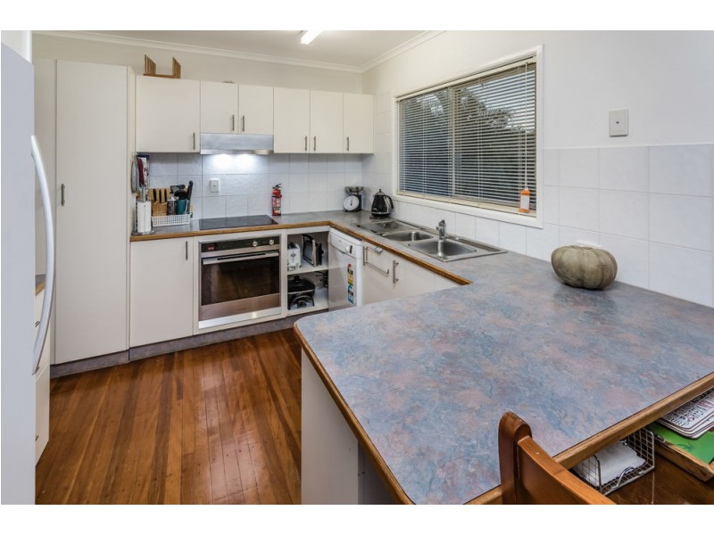 17 Lord Byron Parade, Strathpine QLD 4500