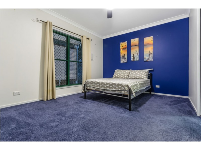 17 Lord Byron Parade, Strathpine QLD 4500