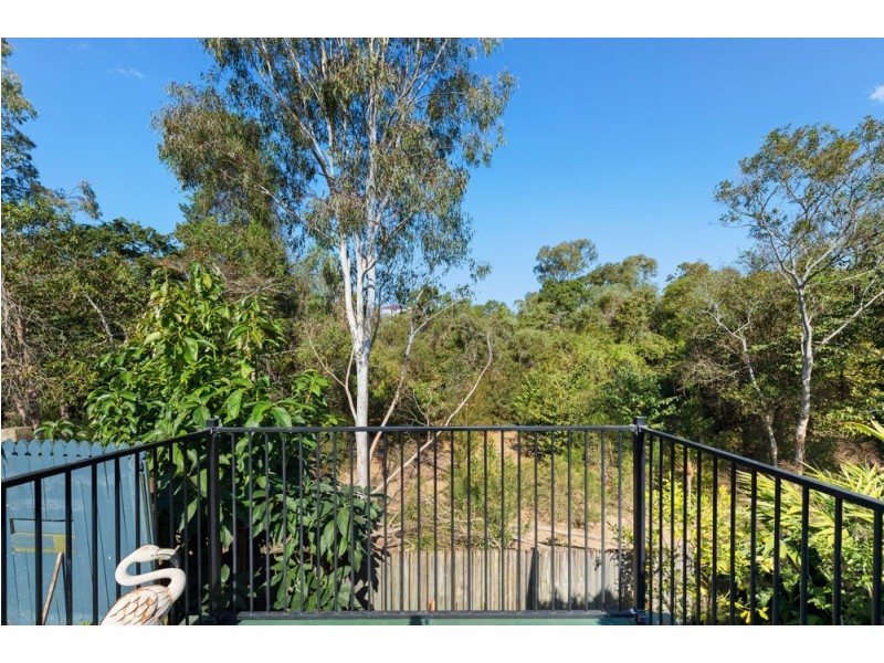 35 Kirri Avenue, Petrie QLD 4502