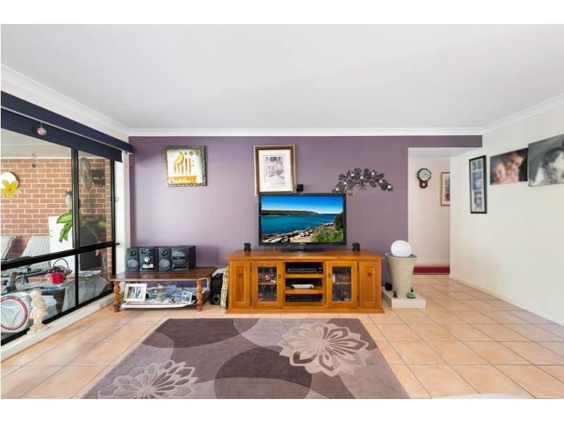 35 Kirri Avenue, Petrie QLD 4502