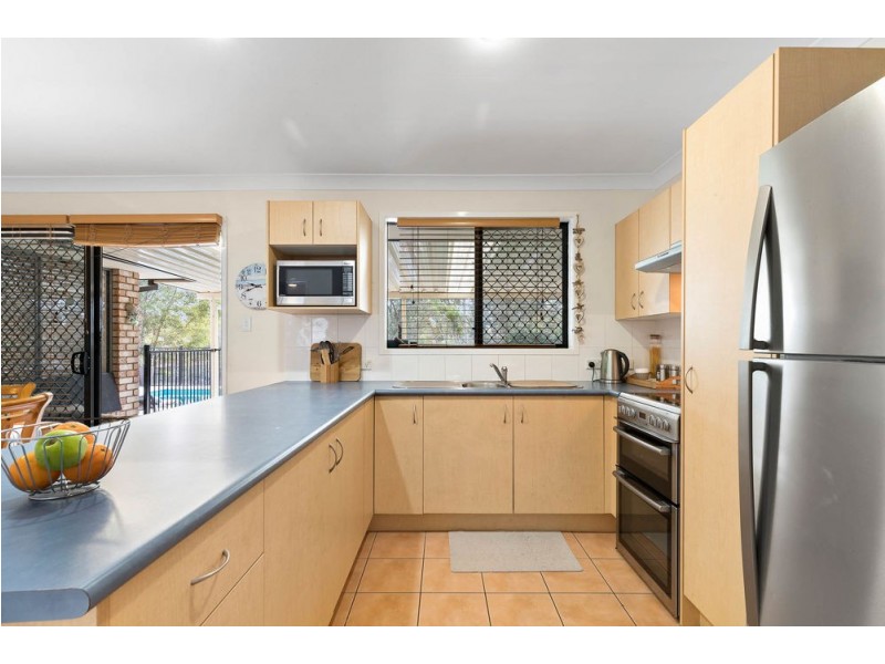 52 Dundee Street, Bray Park QLD 4500