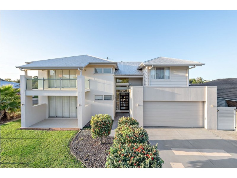 8 Pontiac Circuit, Warner QLD 4500