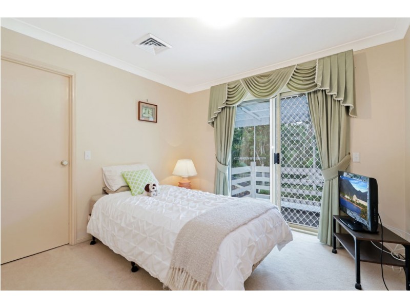 9 Quarrion Court, Warner QLD 4500