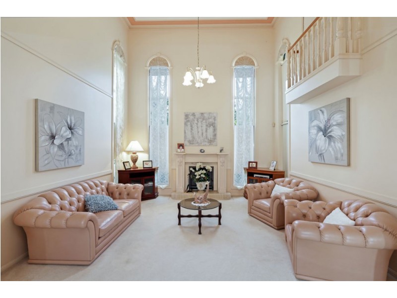 9 Quarrion Court, Warner QLD 4500