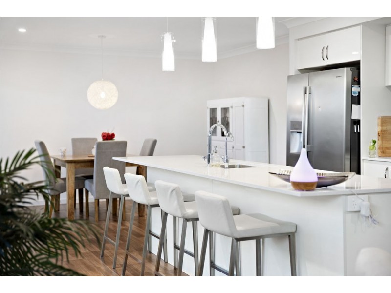 36 Cooloola Circuit, Warner QLD 4500