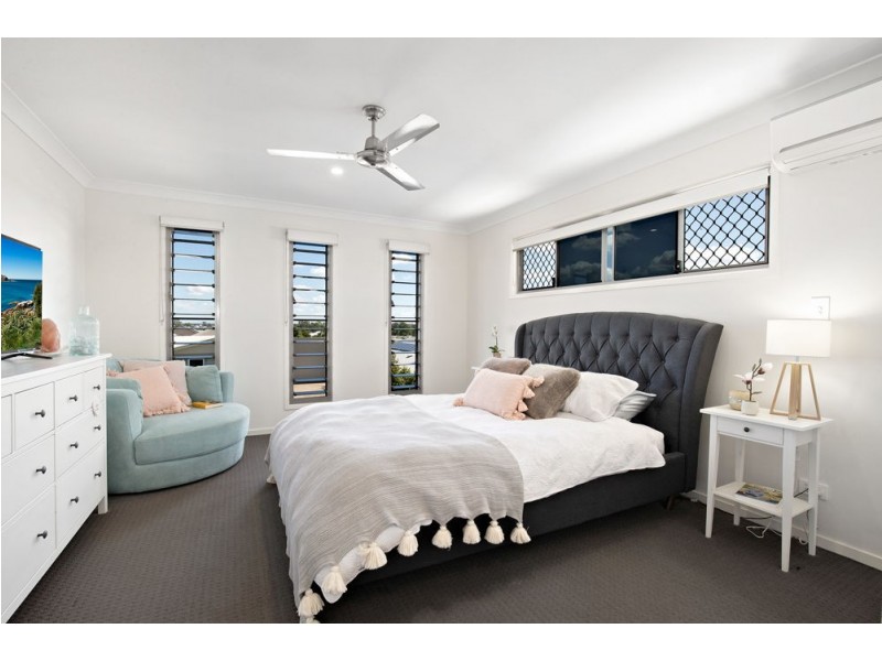 36 Cooloola Circuit, Warner QLD 4500