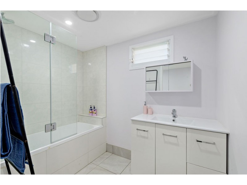 33 Kluver Street, Bald Hills QLD 4036