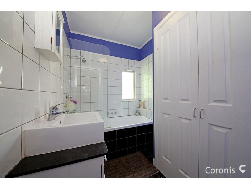 9 Cathie Street, Clontarf QLD 4019