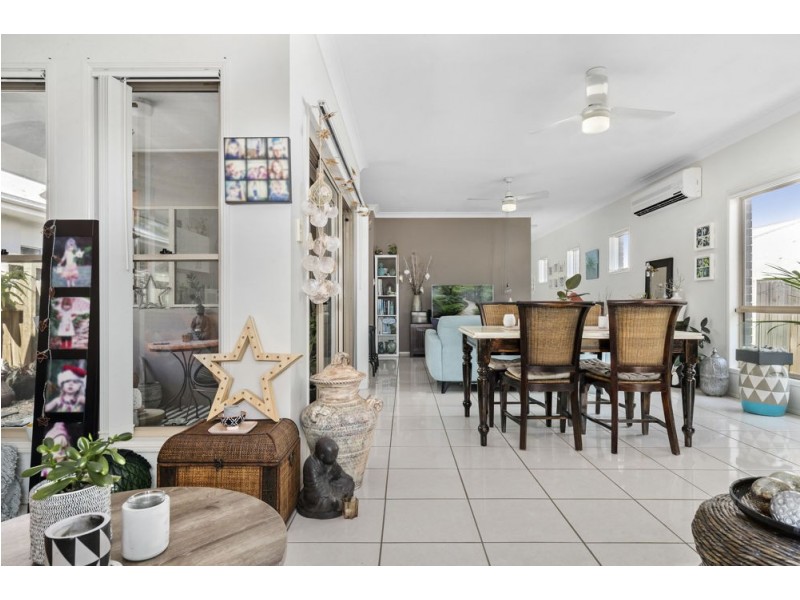 6 Pike Lane, Warner QLD 4500