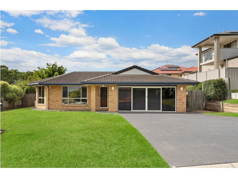 27 Paramount Drive, Warner QLD 4500