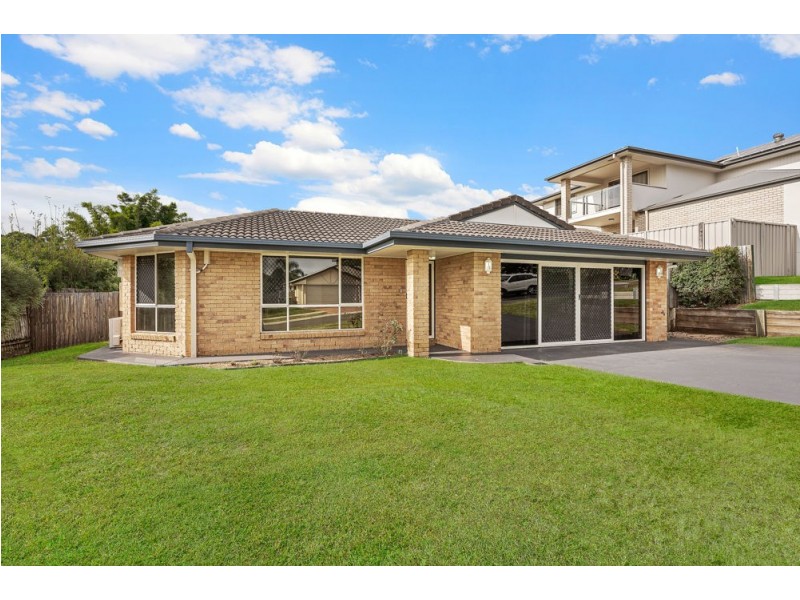 27 Paramount Drive, Warner QLD 4500
