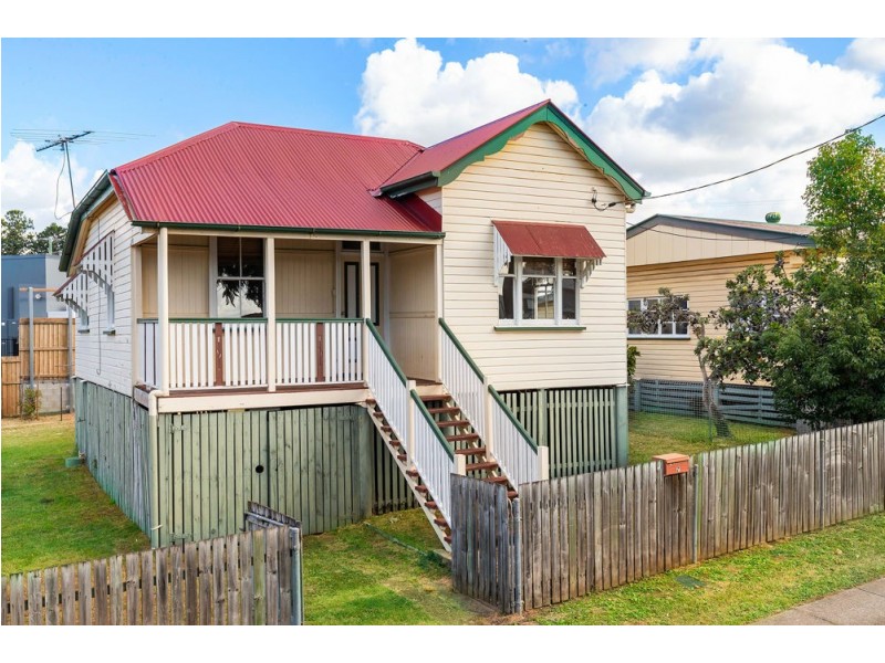 5 and 7 Hellen Street, Bald Hills QLD 4036