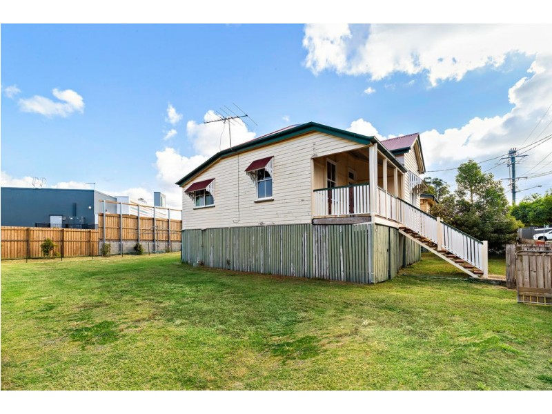 5 and 7 Hellen Street, Bald Hills QLD 4036