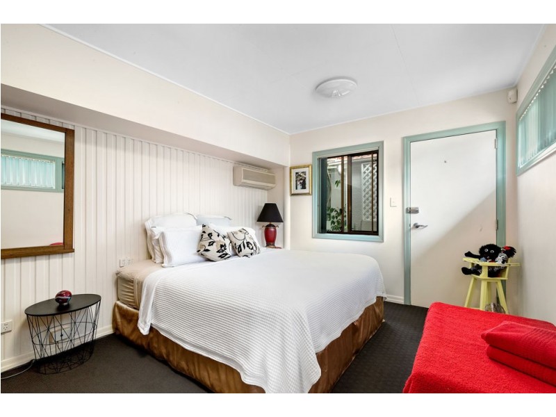 10 Bayview Terrace, Wavell Heights QLD 4012