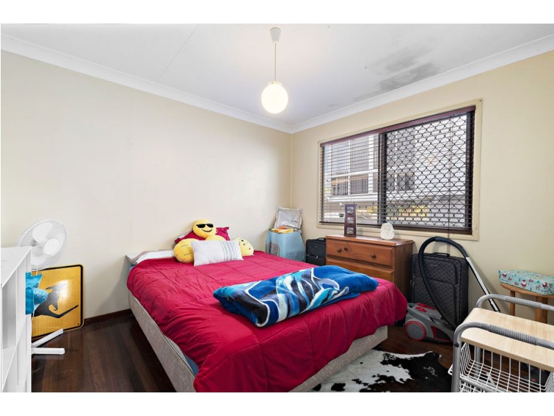 23 Kroll Street, Kippa-ring QLD 4021