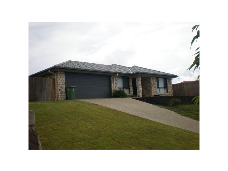8 Paulette Court, Cashmere QLD 4500