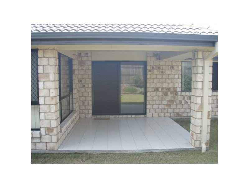 8 Paulette Court, Cashmere QLD 4500