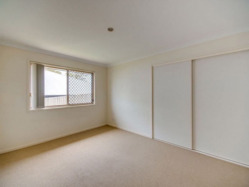 4 Tenzing Court, Warner QLD 4500