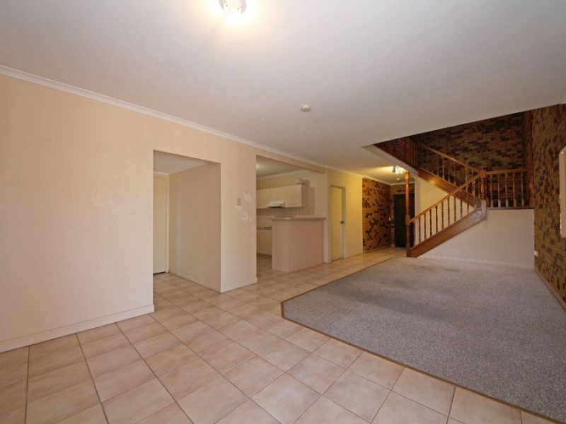 2/40 Main Street, Narangba QLD 4504