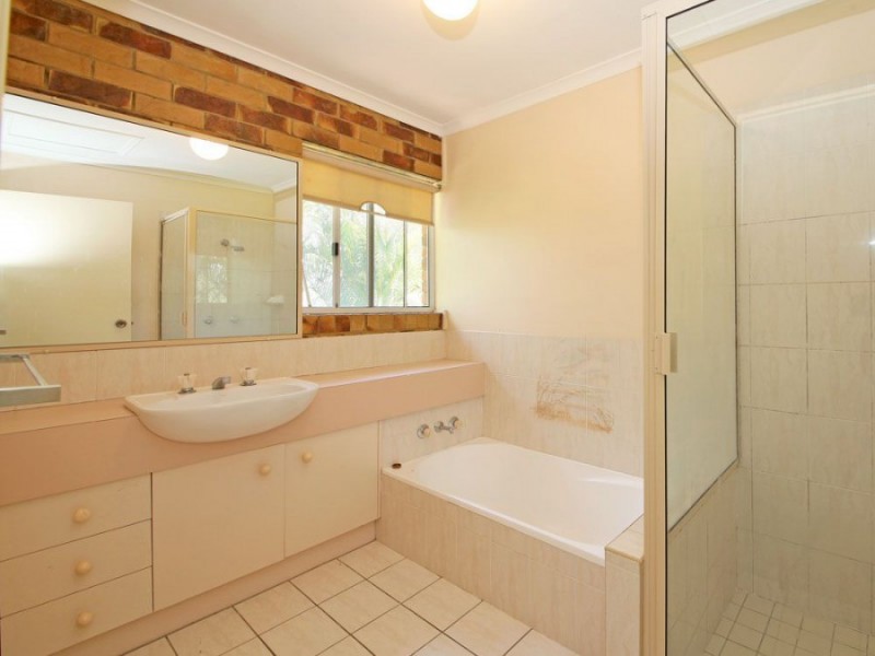 2/40 Main Street, Narangba QLD 4504