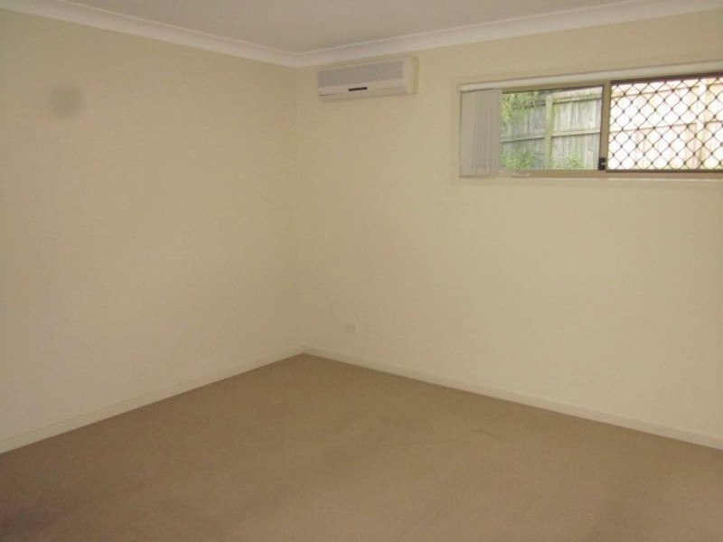 9 Hillary Drive, Warner QLD 4500